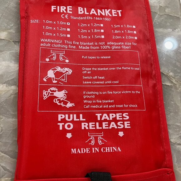 FIRE BLANKET - Picture 1 of 1